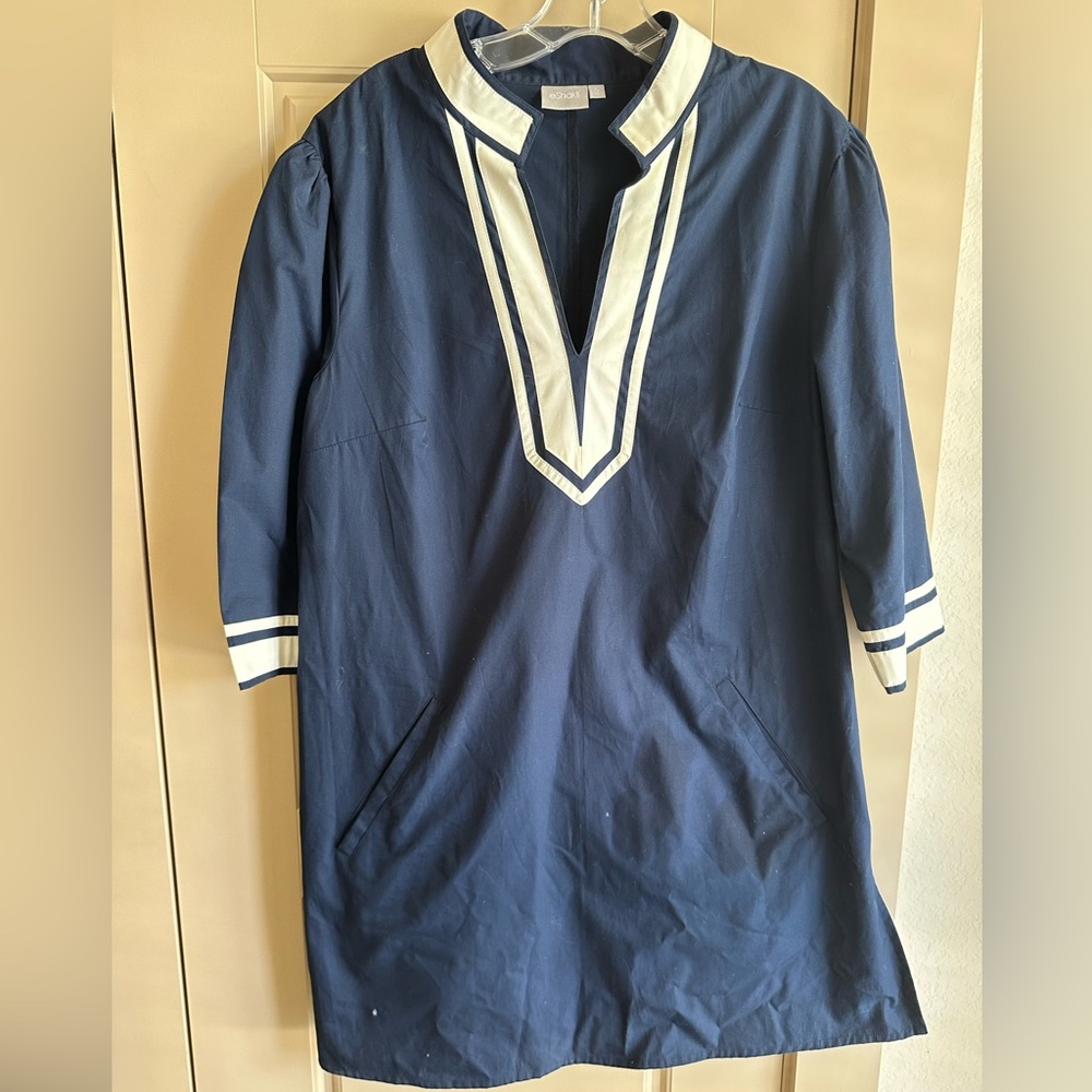 eshakti Navy tunic with contrast collar like sail to sable